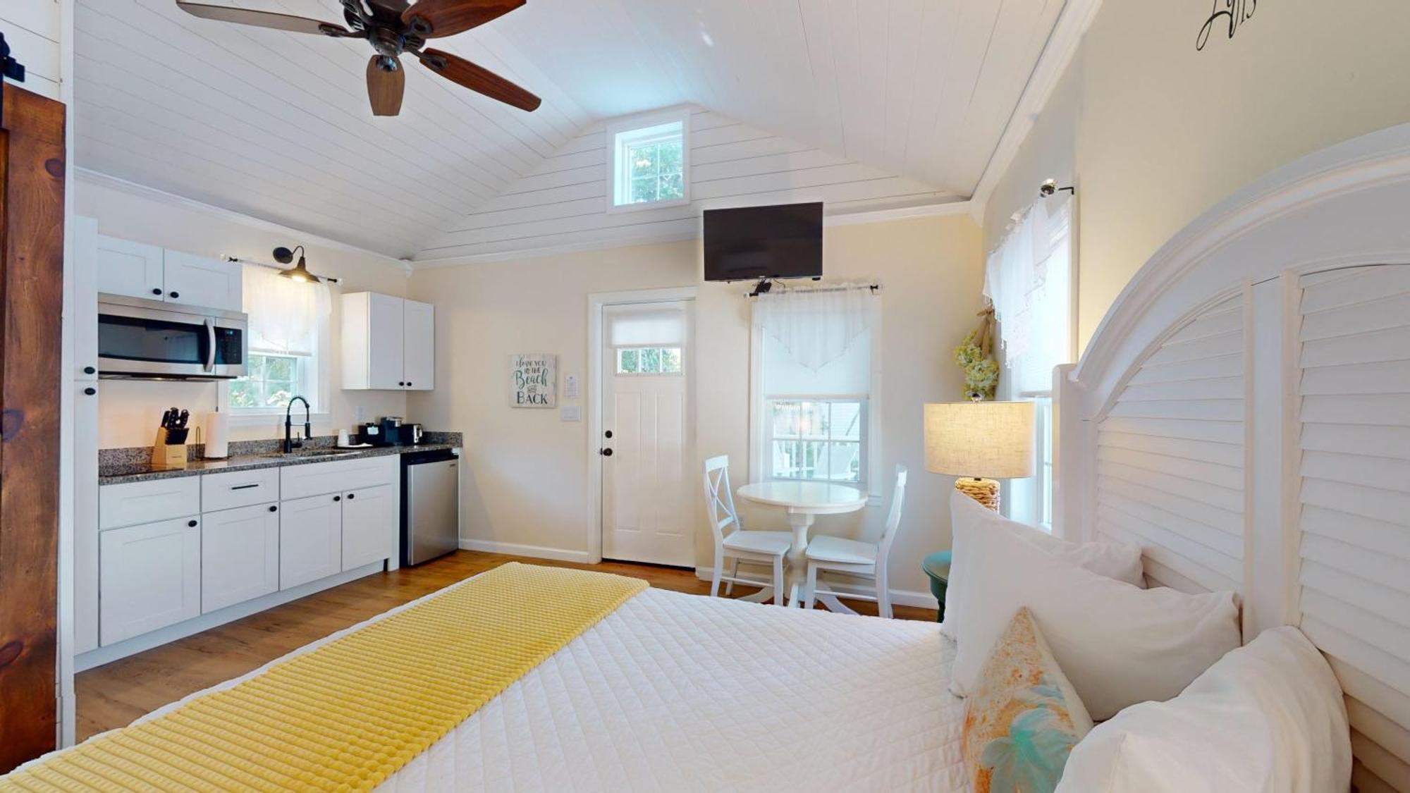 Hotel Coastal Estate à Cape May Extérieur photo